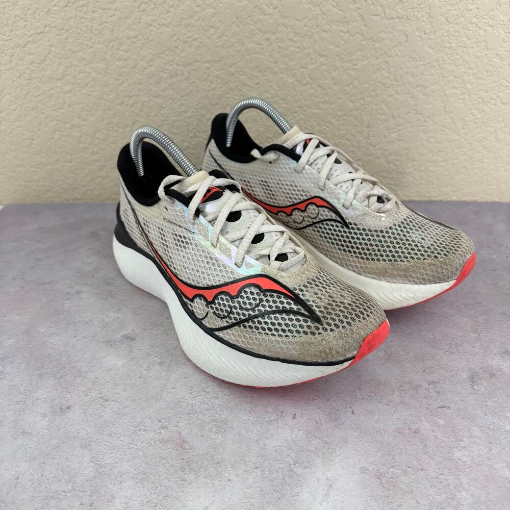 Saucony Endorphin Pro 3 White Black ViZiRed Carbon Running Shoes Mens Size 8.5